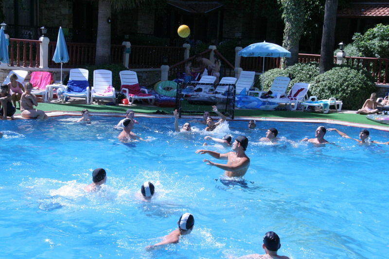 Grand Aquarium Apart İcmeler Εξωτερικό φωτογραφία
