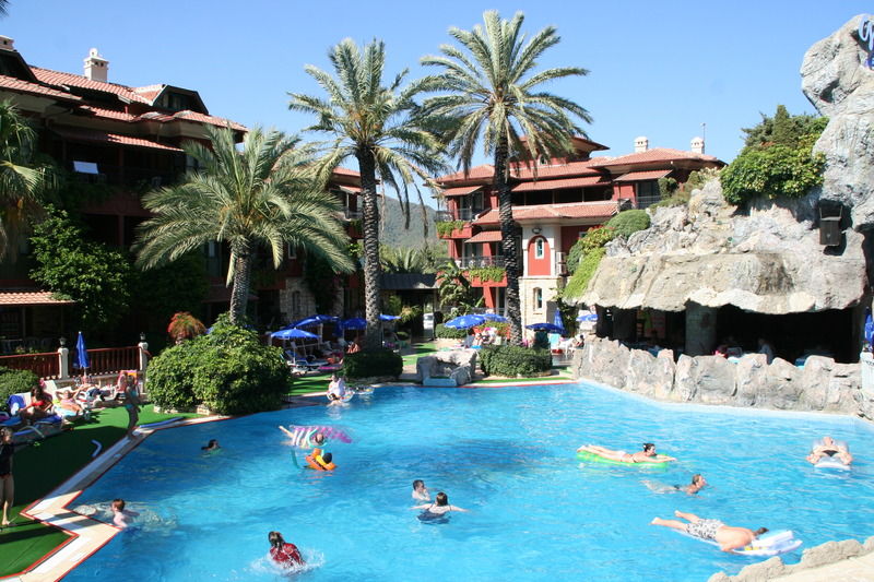 Grand Aquarium Apart İcmeler Εξωτερικό φωτογραφία