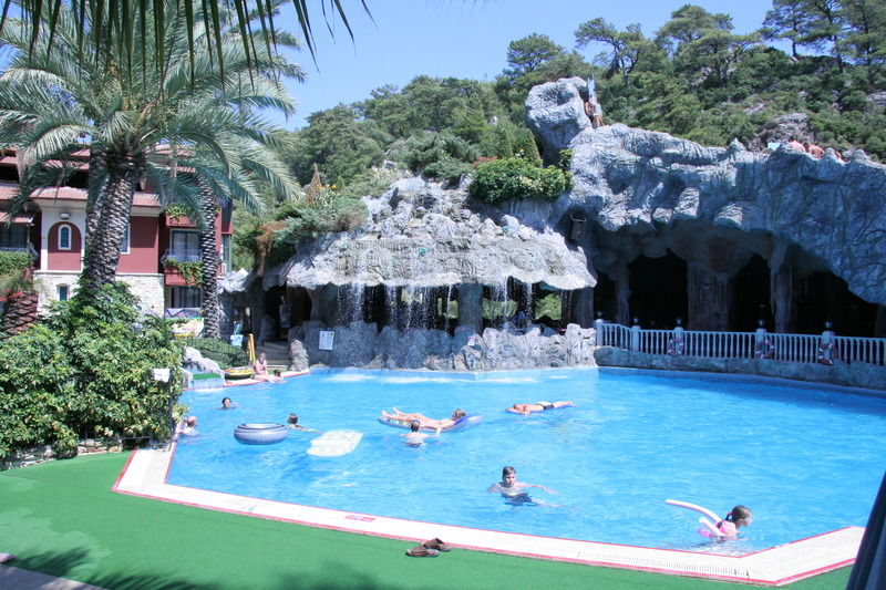 Grand Aquarium Apart İcmeler Εξωτερικό φωτογραφία
