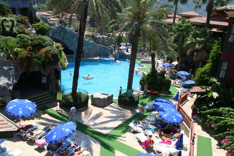 Grand Aquarium Apart İcmeler Εξωτερικό φωτογραφία