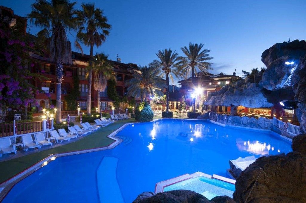 Grand Aquarium Apart İcmeler Εξωτερικό φωτογραφία