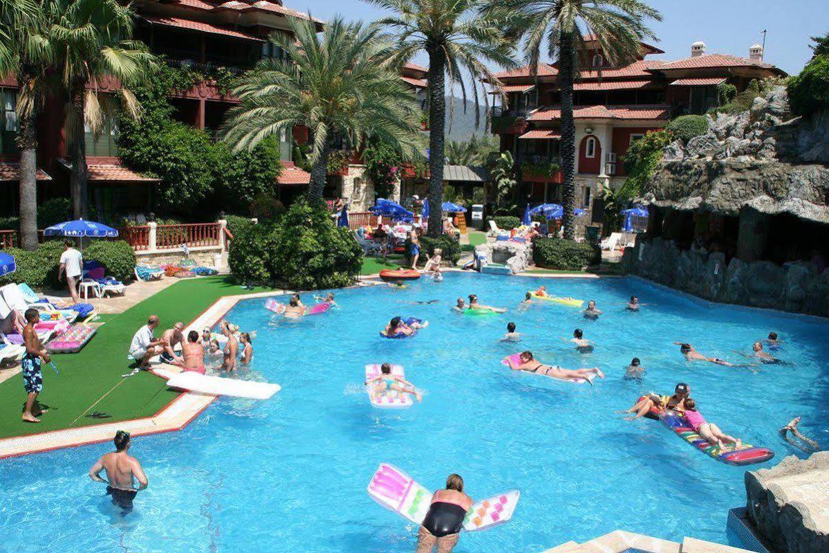 Grand Aquarium Apart İcmeler Εξωτερικό φωτογραφία